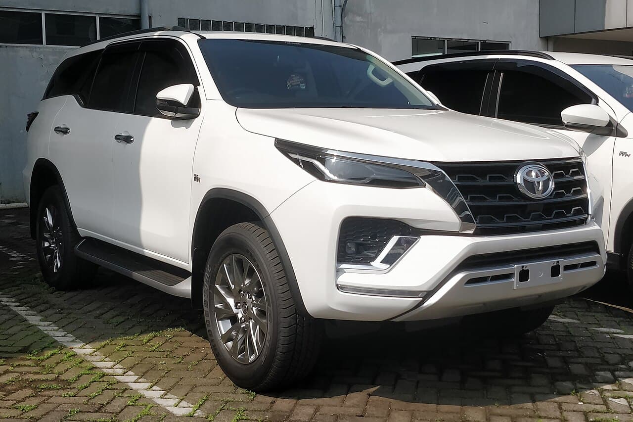 Toyota Fortuner 2021 for rent on Koh Samui